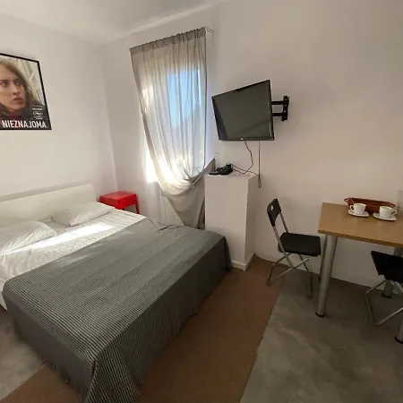 Modlinska 267 No 2 *