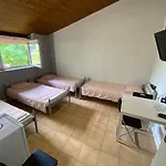 Quarto em Acomodações Particulares Modlinska 267 No 2 *