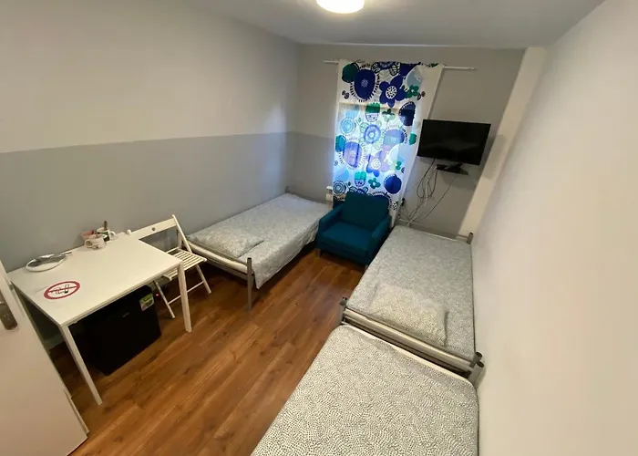 Modlinska 267 No 2 Quarto em Acomodações Particulares Varsóvia